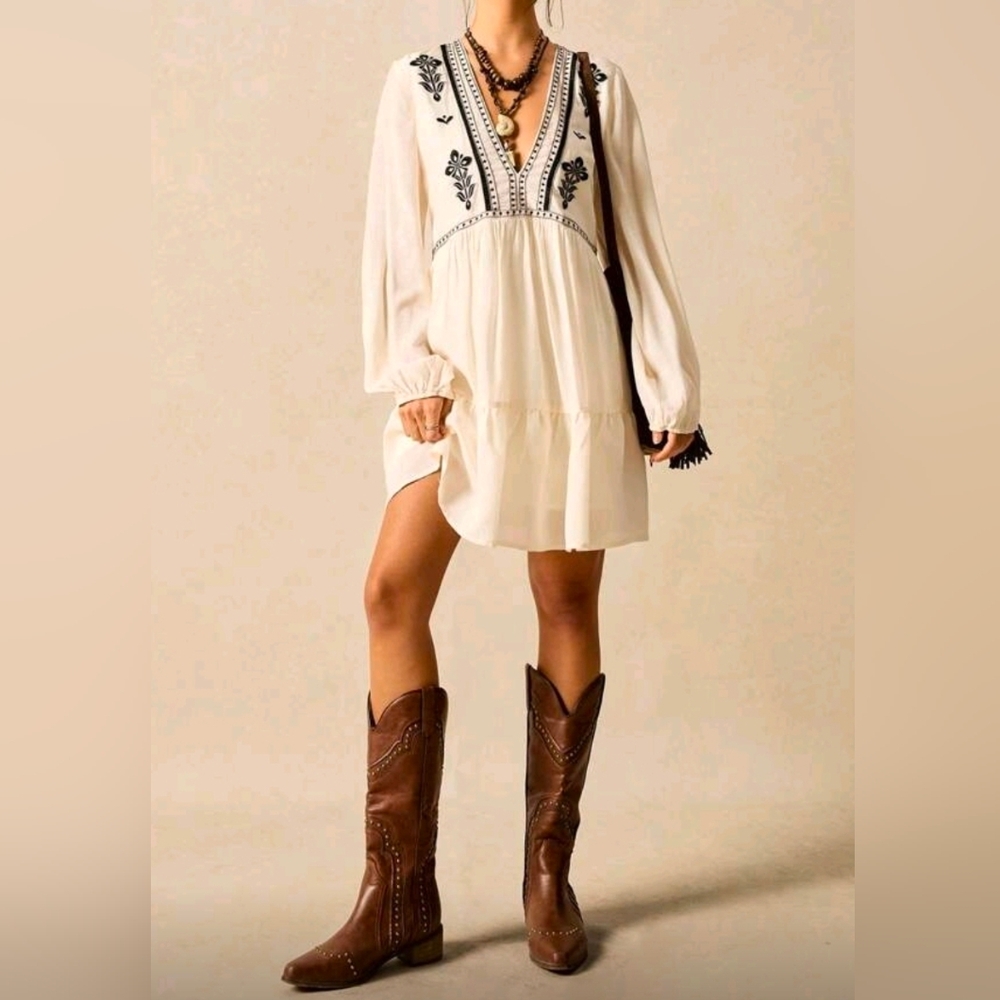 * New Boho Embroidered Bishop Long Sleeve Tiered Short Smock Dress Cream Beige